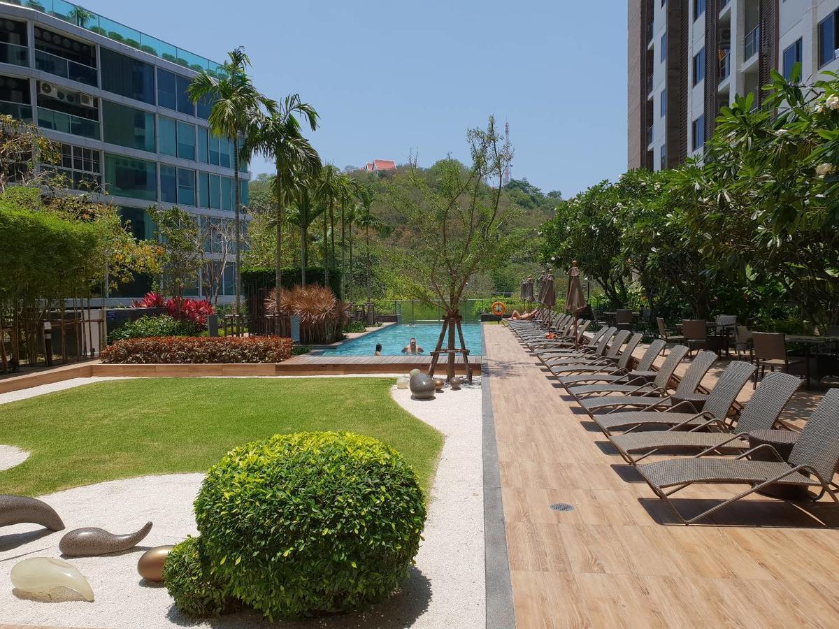 Unixx By Gl Pattaya Exterior foto